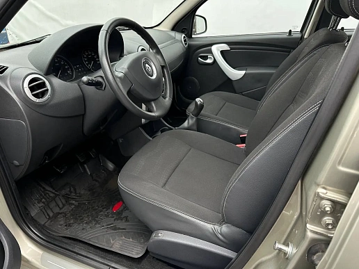 Купить Рено Сандеро 2011г.