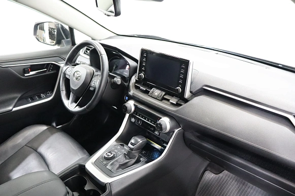 Купить Тойота Новый RAV4 2021г.