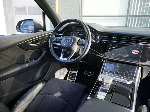 Купить Ауди К7 2020г.
