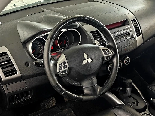 Купить Митсубиси Оутлендер 2008г.