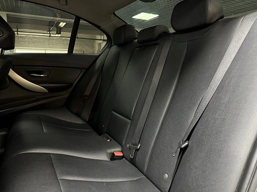 Купить БМВ 3 серия 2014г.