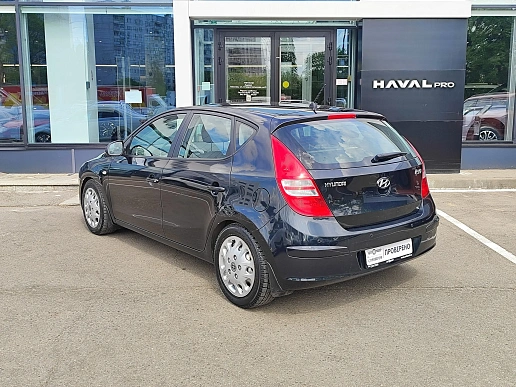 Купить Хёндай и30 2009г.