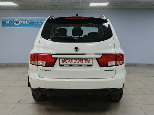 Купить СсанджЁнг Кйрон 2013г.