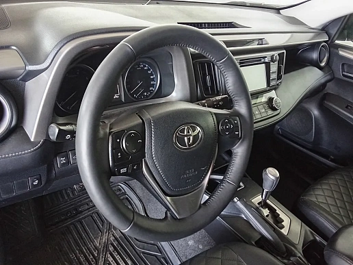 Купить Тойота Новый RAV4 2015г.