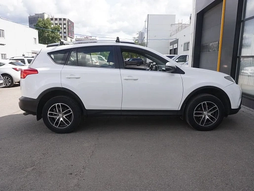 Купить Тойота Новый RAV4 2015г.