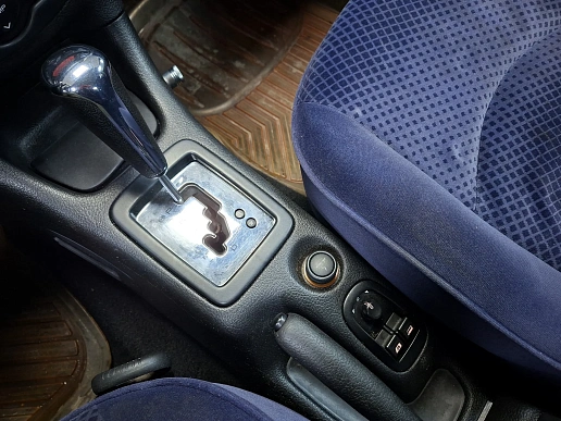 Купить Пежо 206 2005г.