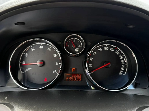Купить Опель Антара 2012г.