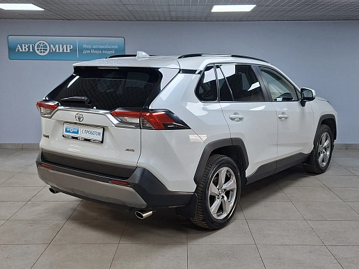 Купить Тойота Новый RAV4 2020г.