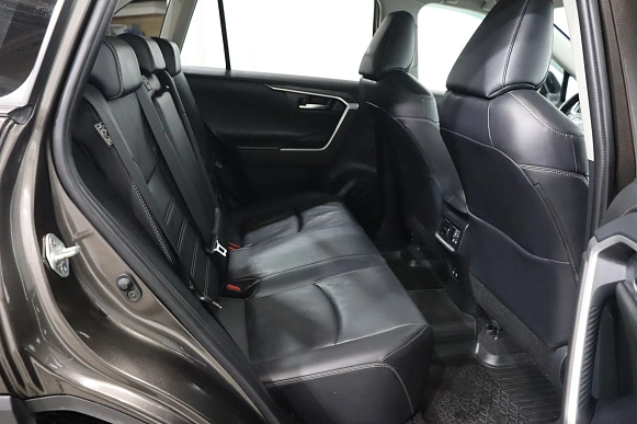 Купить Тойота Новый RAV4 2021г.