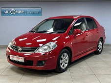 Купить Ниссан Тиида 2011г.