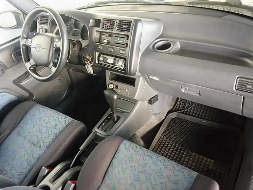 Купить Тойота Новый RAV4 1995г.