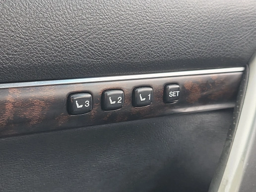 Купить Тойота Ленд Круисер 2012г.