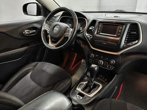 Купить ДЖип Чероки 2014г.