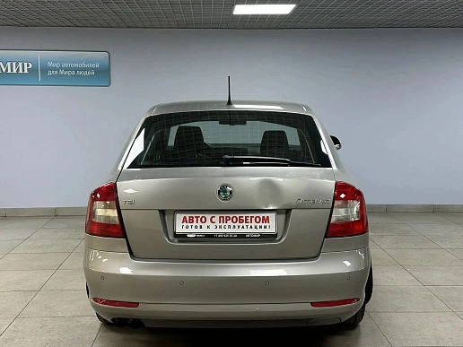 Купить Шкода Октавиа 2011г.