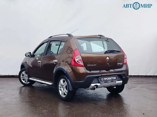 Купить Рено Сандеро 2014г.