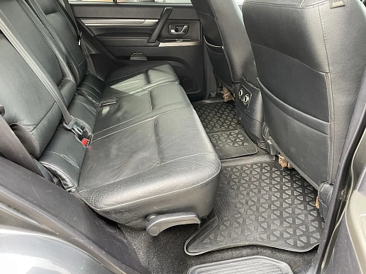 Купить Митсубиси Паджеро 2012г.