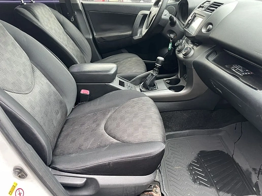 Купить Тойота Новый RAV4 2012г.