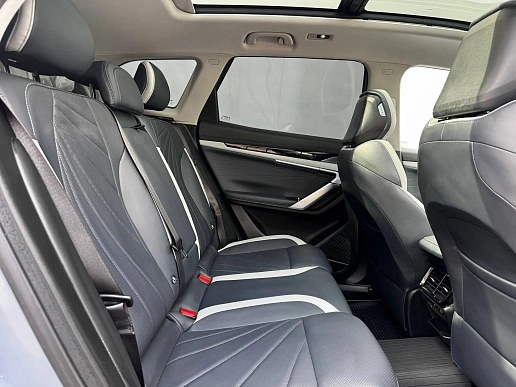 Купить Джили Атлас 2024г.
