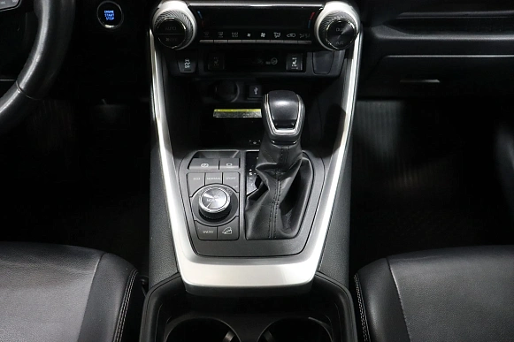 Купить Тойота Новый RAV4 2021г.