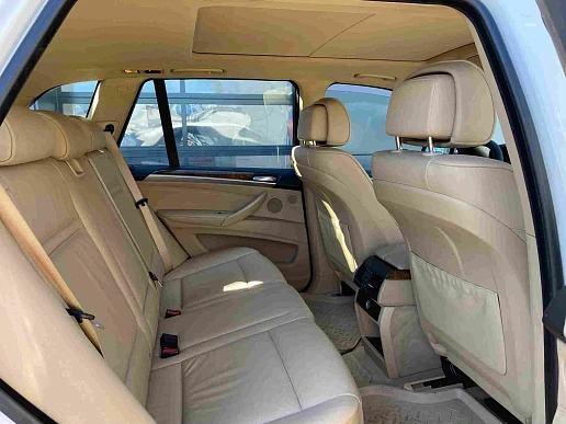 Купить БМВ КС5 2008г.