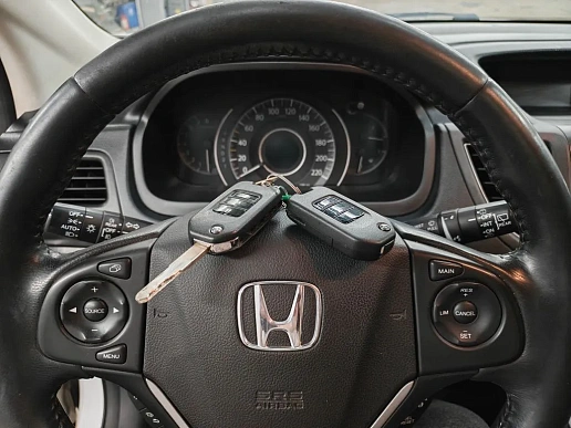 Купить Хонда КР-В 2014г.