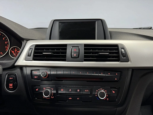 Купить БМВ 3 серия 2014г.