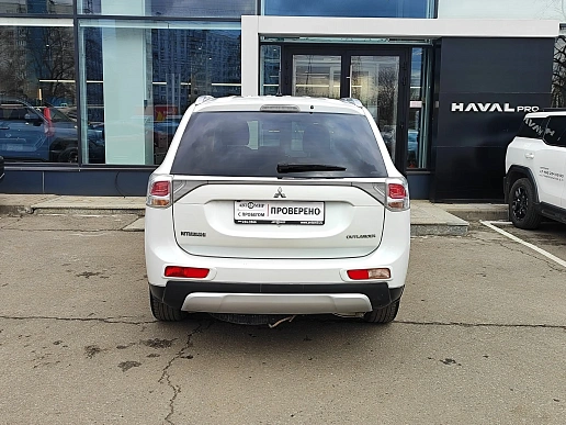 Купить Митсубиси Оутлендер 2014г.