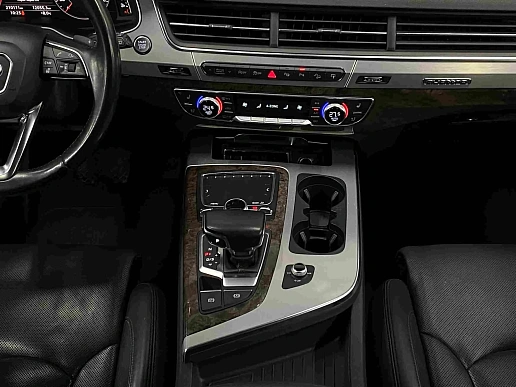 Купить Ауди К7 2015г.