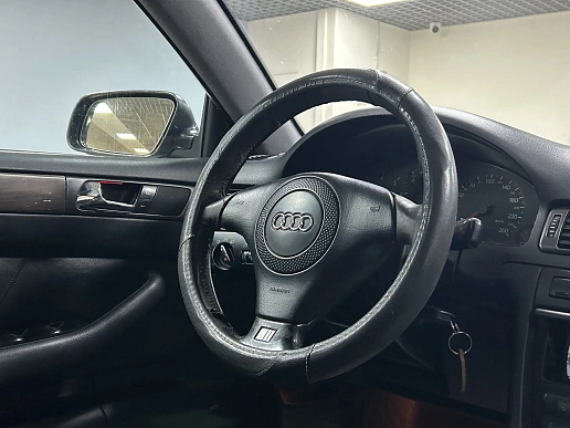 Купить Ауди А6 2000г.
