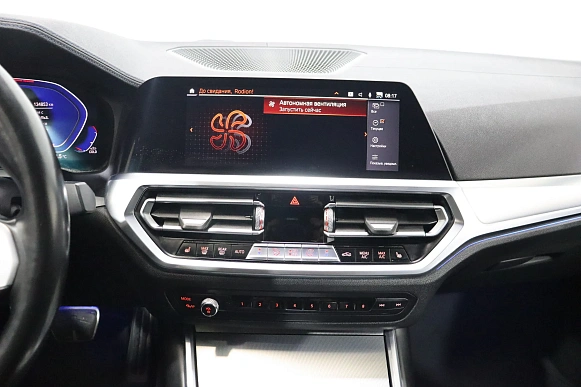 Купить БМВ 3 серия 2019г.