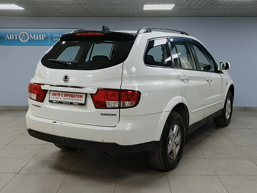 Купить СсанджЁнг Кйрон 2013г.