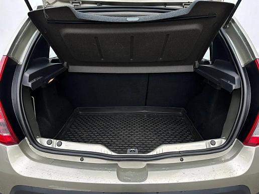 Купить Рено Сандеро 2011г.