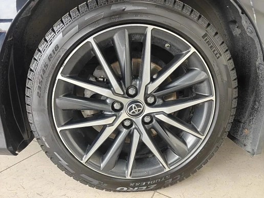 Купить Тойота Камрй 2021г.