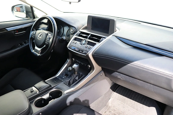 Купить Лексус Lexus NX 2020г.