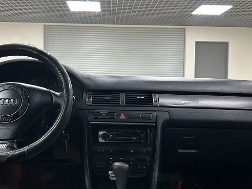 Купить Ауди А6 2000г.