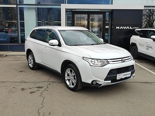 Купить Митсубиси Оутлендер 2014г.