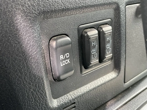 Купить Митсубиси Паджеро 2012г.