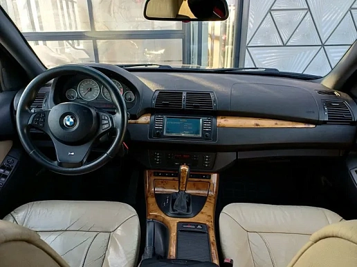 Купить БМВ КС5 2005г.