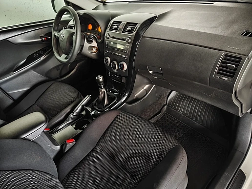 Купить Тойота Королла 2011г.