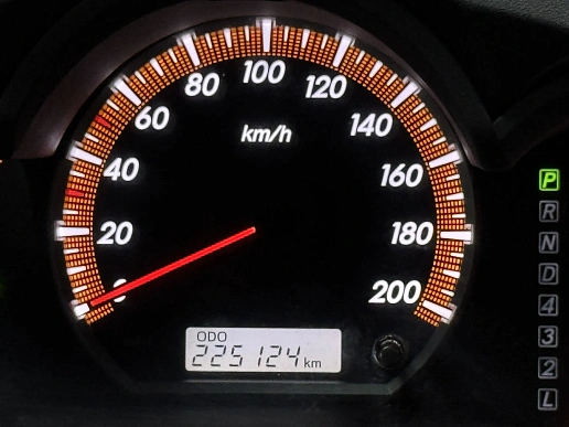 Купить Тойота Хилукс 2012г.