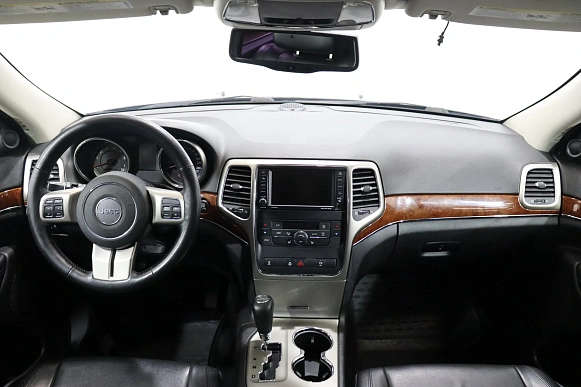 Купить ДЖип Гранд Чероки 2012г.