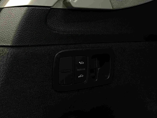 Купить Ауди К7 2015г.