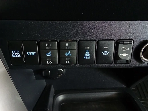 Купить Тойота Новый RAV4 2015г.