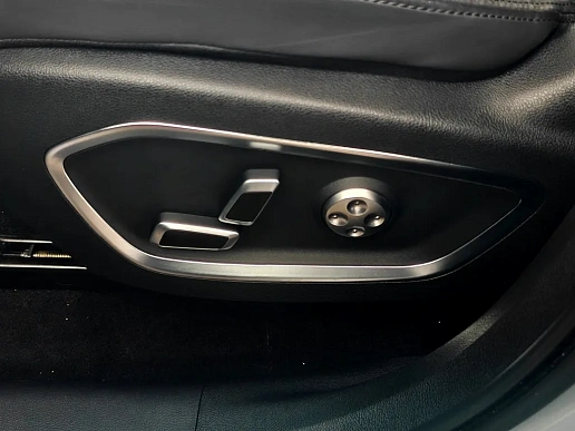 Купить Джили Туджелла 2021г.