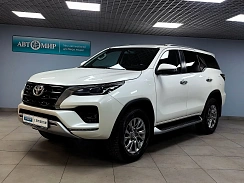 Купить Тойота Фортунер 2020г.