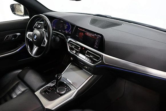 Купить БМВ 3 серия 2019г.