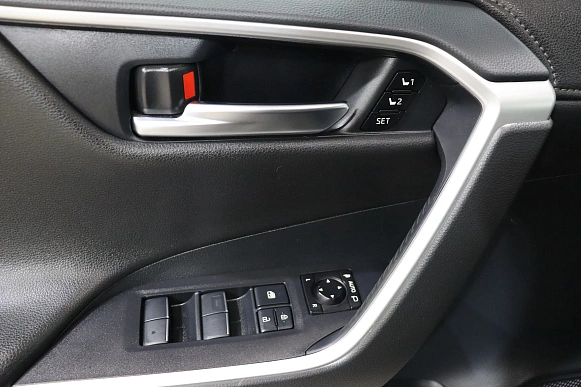 Купить Тойота Новый RAV4 2021г.