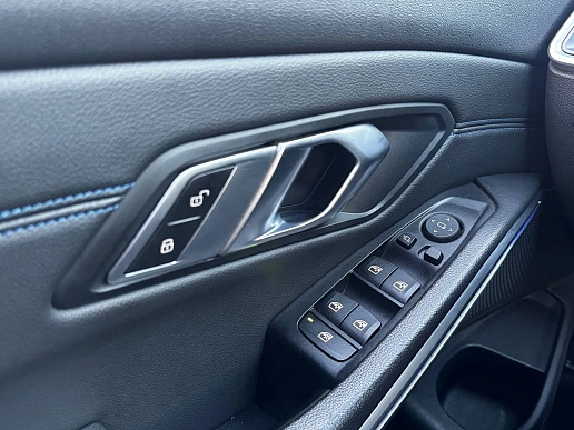 Купить БМВ 3 серия 2019г.