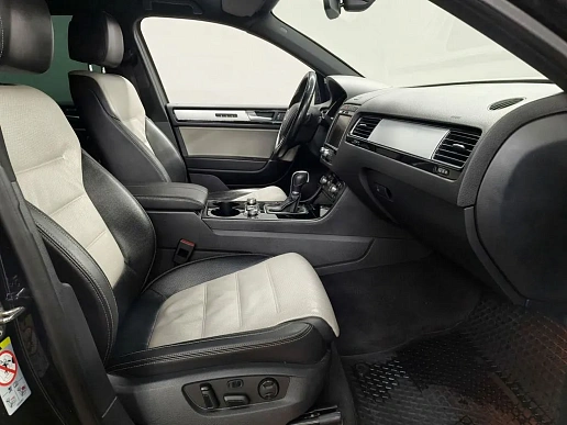 Купить Фольксваген Тоуарег 2018г.