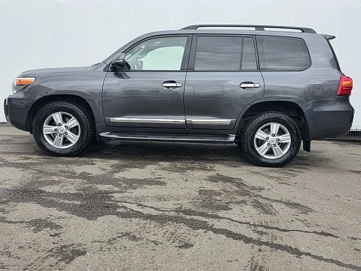 Купить Тойота Ленд Круисер 2014г.